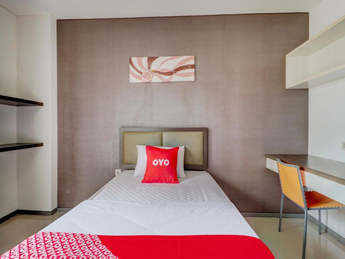 Oyo 90563 Socialite Dago Asri Hotel Bandung